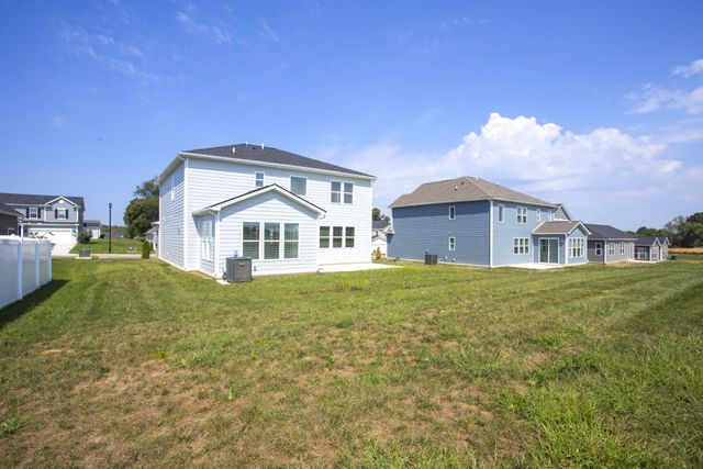 2323 Williamsport Landing, Columbia, TN 38401