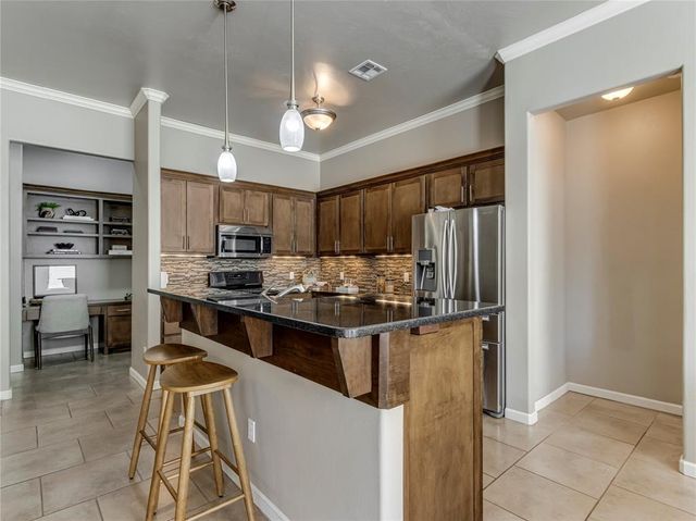 8304 NW 141st Circle, Oklahoma City, OK 73142