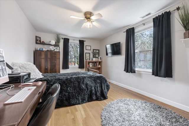 424 S Home Avenue, Park Ridge, IL 60068