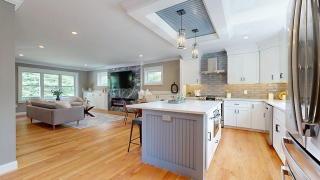 15 Park Street B, North Reading, MA 01864