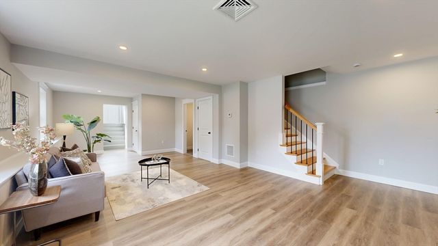 15 Park Street B, North Reading, MA 01864
