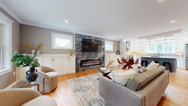 15 Park Street B, North Reading, MA 01864