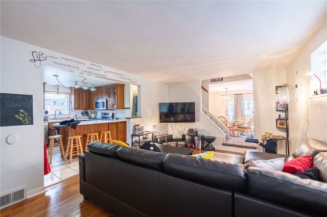 510 Augusta St, Mt Washington, PA 15211