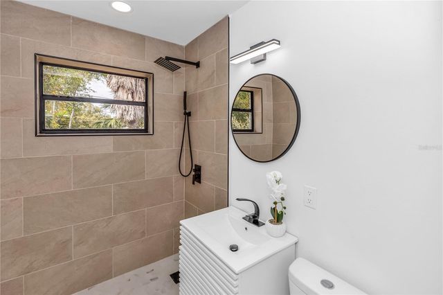 646 N WELLINGTON DRIVE, Deltona, FL 32725