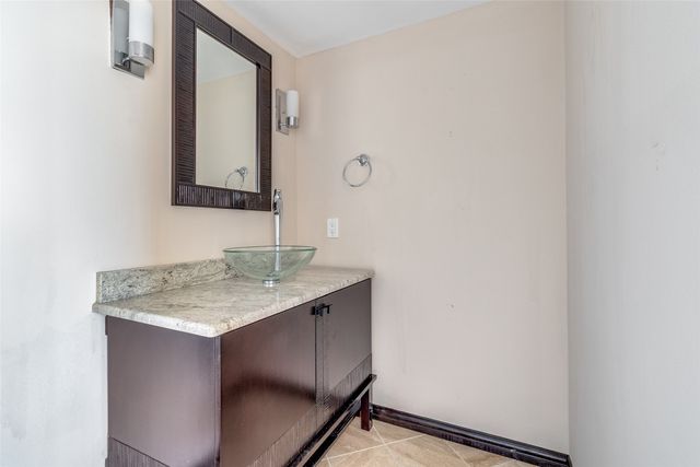 6211 W Northwest Highway 2801, Dallas, TX 75225