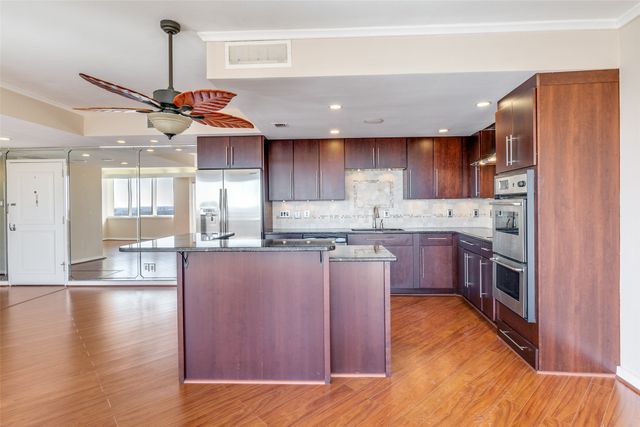 6211 W Northwest Highway 2801, Dallas, TX 75225