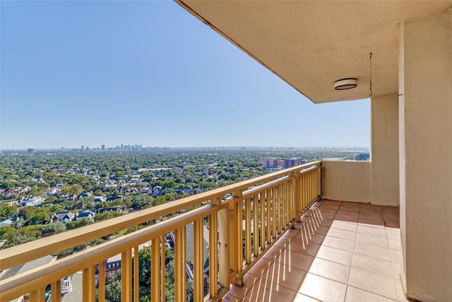 6211 W Northwest Highway 2801, Dallas, TX 75225