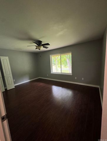 1 Elvie Lane, Cabot, AR 72023
