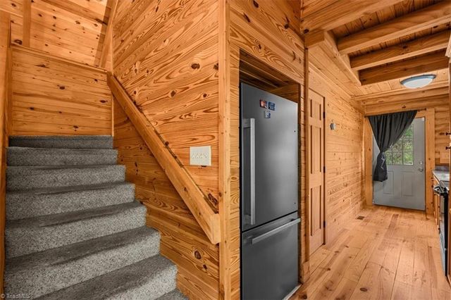 2171 Johnsontown Road, Thomasville, NC 27360