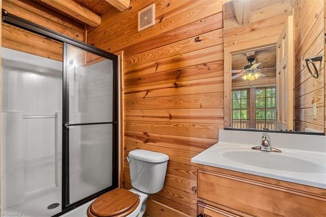 2171 Johnsontown Road, Thomasville, NC 27360