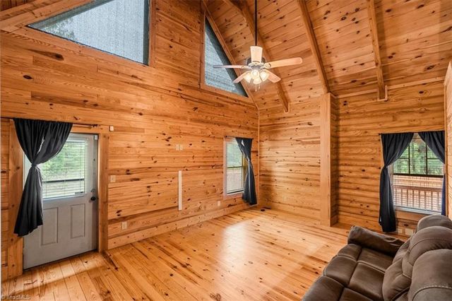 2171 Johnsontown Road, Thomasville, NC 27360