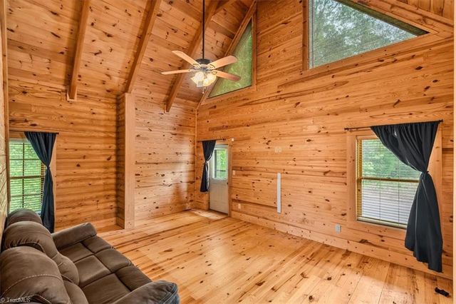 2171 Johnsontown Road, Thomasville, NC 27360