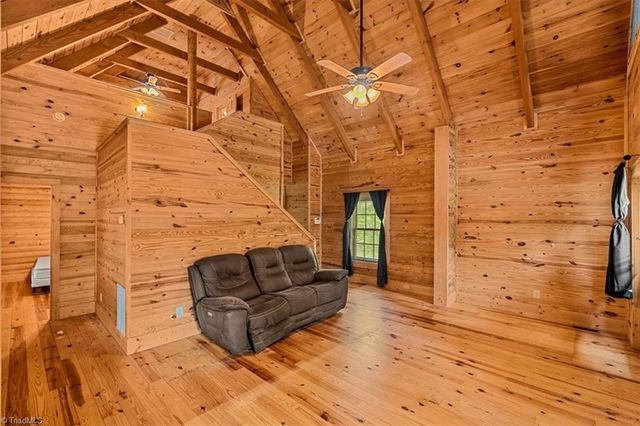 2171 Johnsontown Road, Thomasville, NC 27360