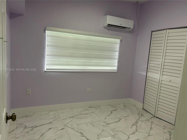 6501 SW 34th St, Miami, FL 33155