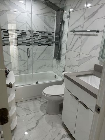 6501 SW 34th St, Miami, FL 33155