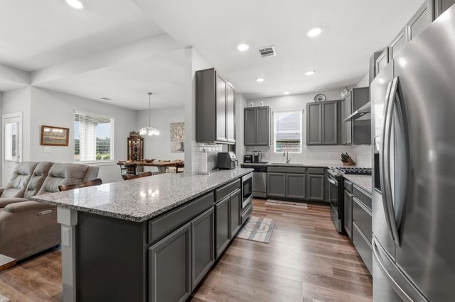 6109 White Oak Leaf Loop, Conroe, TX 77303