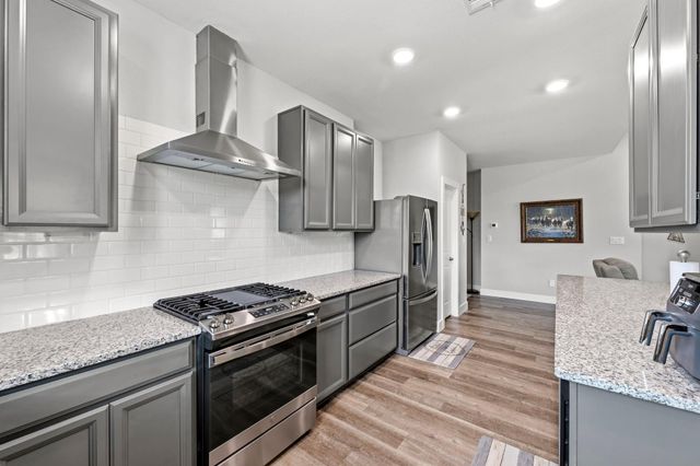 6109 White Oak Leaf Loop, Conroe, TX 77303