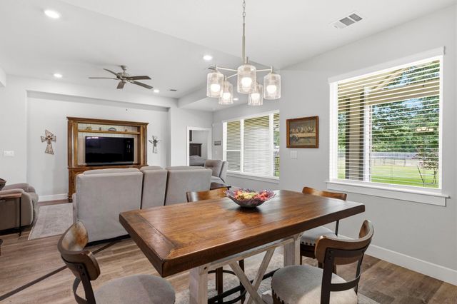 6109 White Oak Leaf Loop, Conroe, TX 77303