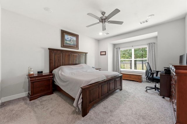 6109 White Oak Leaf Loop, Conroe, TX 77303