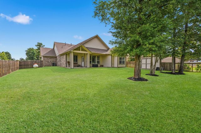 6109 White Oak Leaf Loop, Conroe, TX 77303
