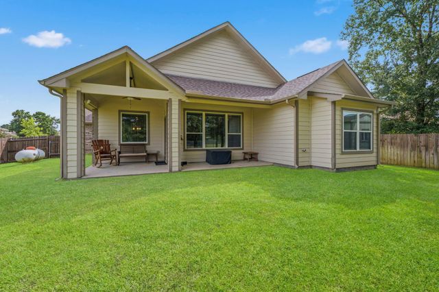 6109 White Oak Leaf Loop, Conroe, TX 77303