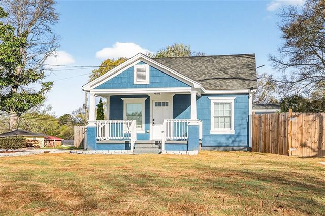 240 E 5th Ave, Winder, GA 30680