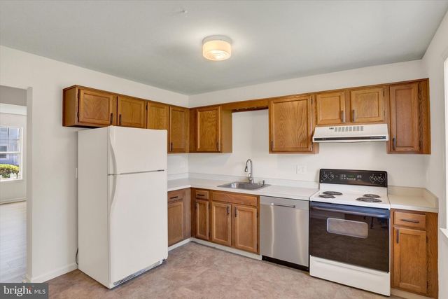883 OLD SILVER SPRING RD, Mechanicsburg, PA 17055