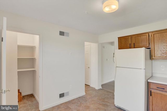 883 OLD SILVER SPRING RD, Mechanicsburg, PA 17055