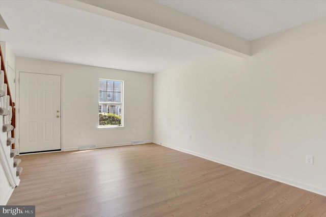 883 OLD SILVER SPRING RD, Mechanicsburg, PA 17055