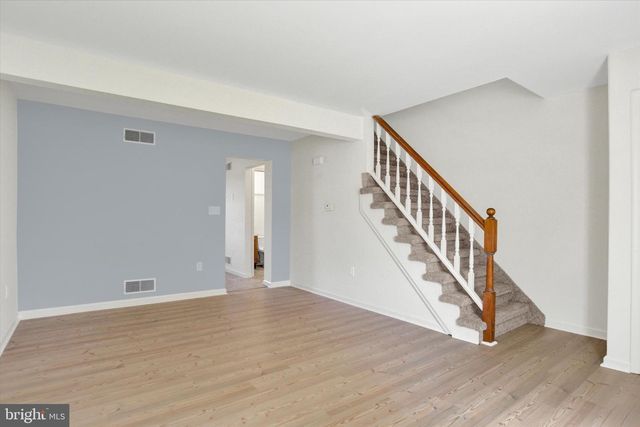 883 OLD SILVER SPRING RD, Mechanicsburg, PA 17055