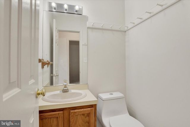 883 OLD SILVER SPRING RD, Mechanicsburg, PA 17055