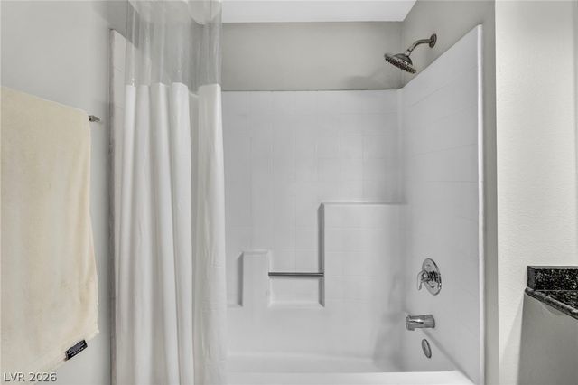 220 East Flamingo Road 302, Las Vegas, NV 89169