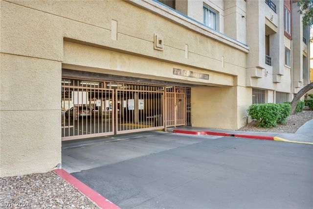 220 East Flamingo Road 302, Las Vegas, NV 89169