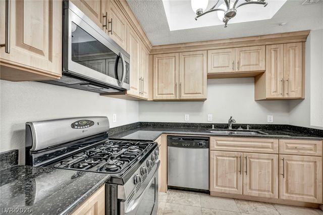 220 East Flamingo Road 302, Las Vegas, NV 89169