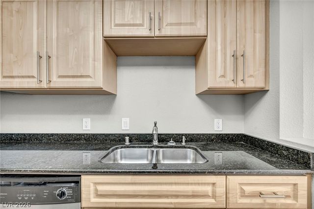 220 East Flamingo Road 302, Las Vegas, NV 89169