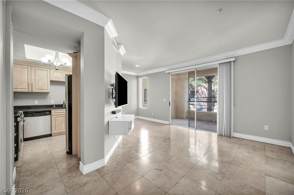 220 East Flamingo Road 302, Las Vegas, NV 89169