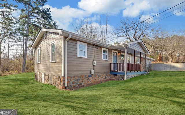 297 E Leatherwood Road, Toccoa, GA 30577