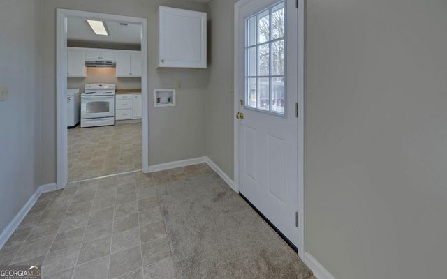 297 E Leatherwood Road, Toccoa, GA 30577