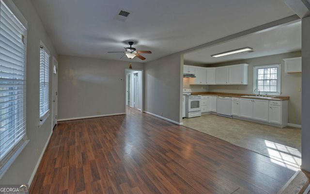 297 E Leatherwood Road, Toccoa, GA 30577