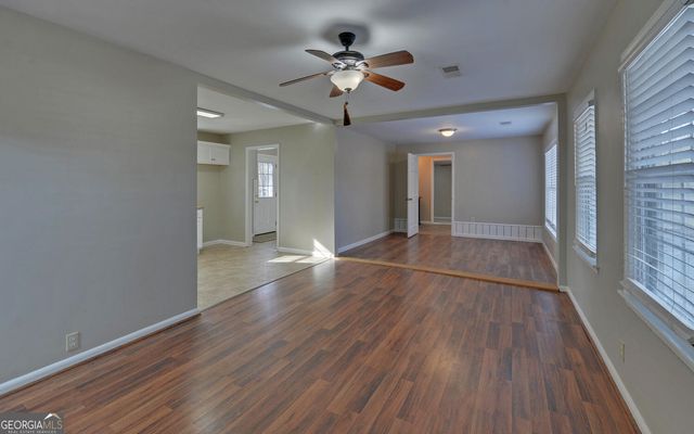 297 E Leatherwood Road, Toccoa, GA 30577