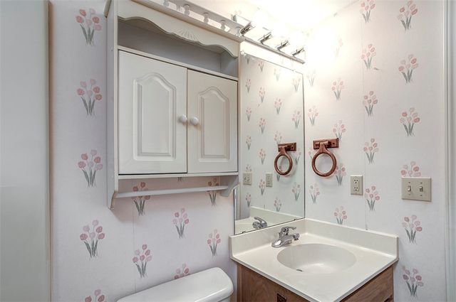 706 Meghan Street, Siloam Springs, AR 72761