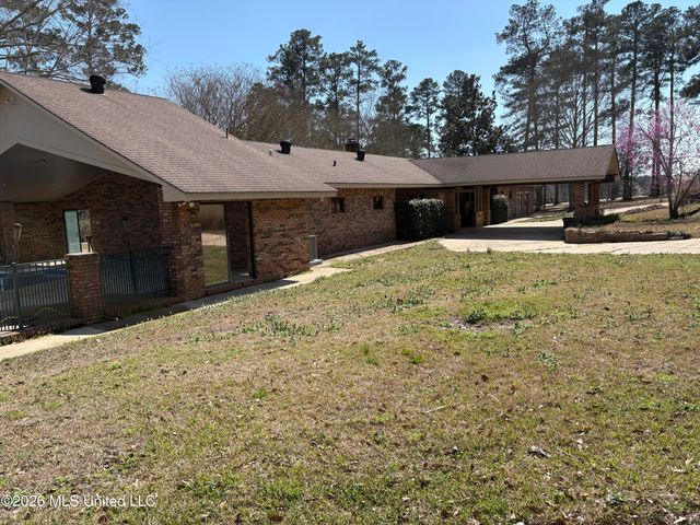 348 Old Magee Road, Magee, MS 39111