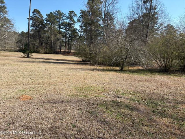 348 Old Magee Road, Magee, MS 39111