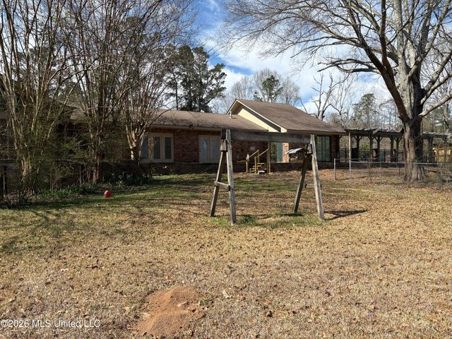348 Old Magee Road, Magee, MS 39111