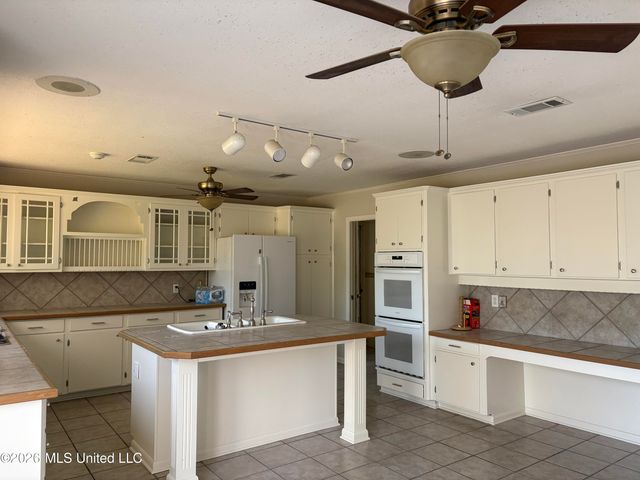 348 Old Magee Road, Magee, MS 39111