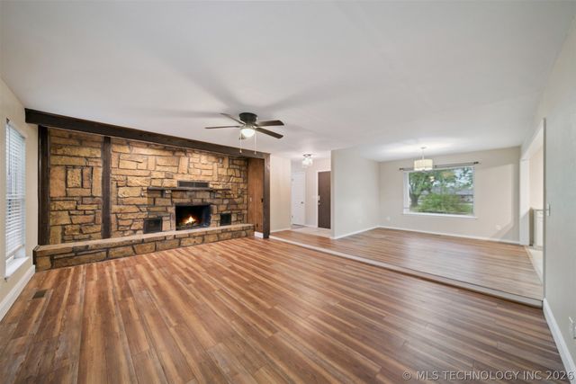 10905 E Canyon Oaks Circle, Claremore, OK 74017