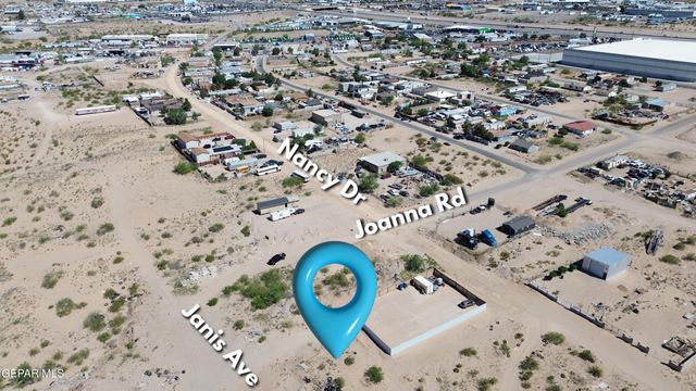 32 Janis Avenue, El Paso, TX 79927