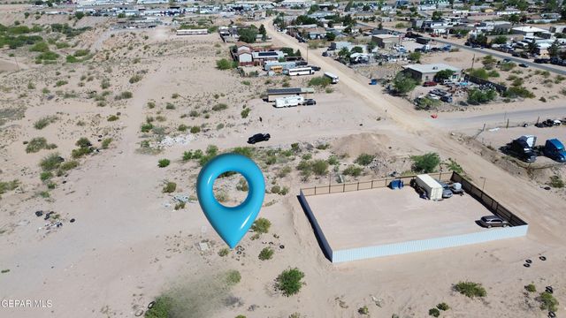 32 Janis Avenue, El Paso, TX 79927