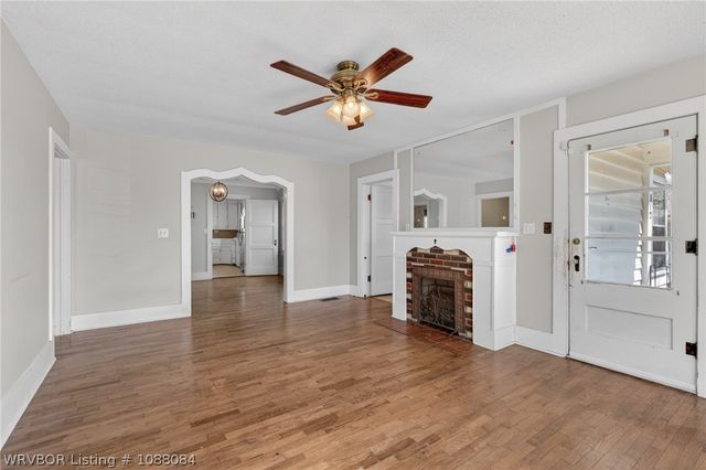 112 W Atlanta Street, Greenwood, AR 72936