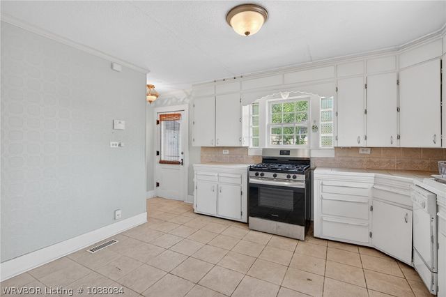 112 W Atlanta Street, Greenwood, AR 72936